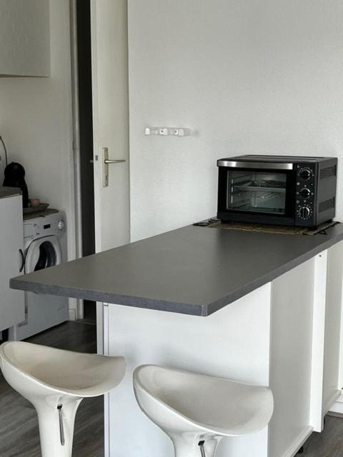 Le Sympat - Centre Historique Saint-patern Apartment